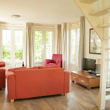 펜션 Bungalowparck Tulp En Zee I